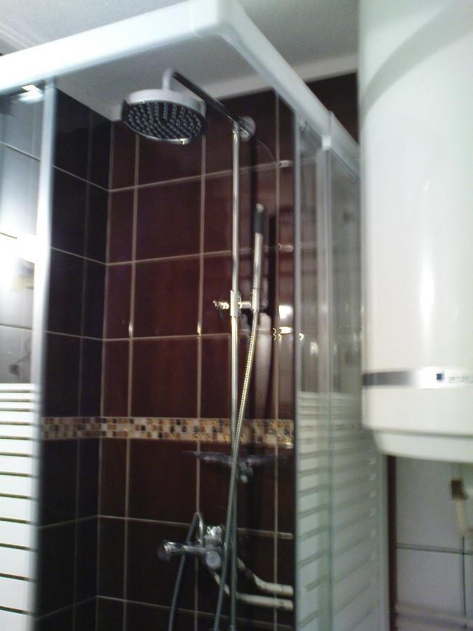 Duplex Station Apartment Allos Ngoại thất bức ảnh